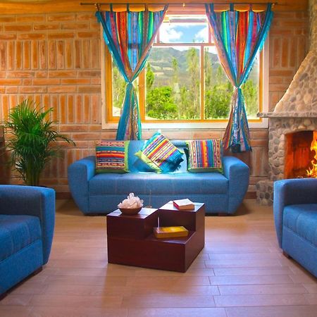 Watzara Wasi Cottage Familiar Camprestre Y Lofts En Cotacachi Exterior foto